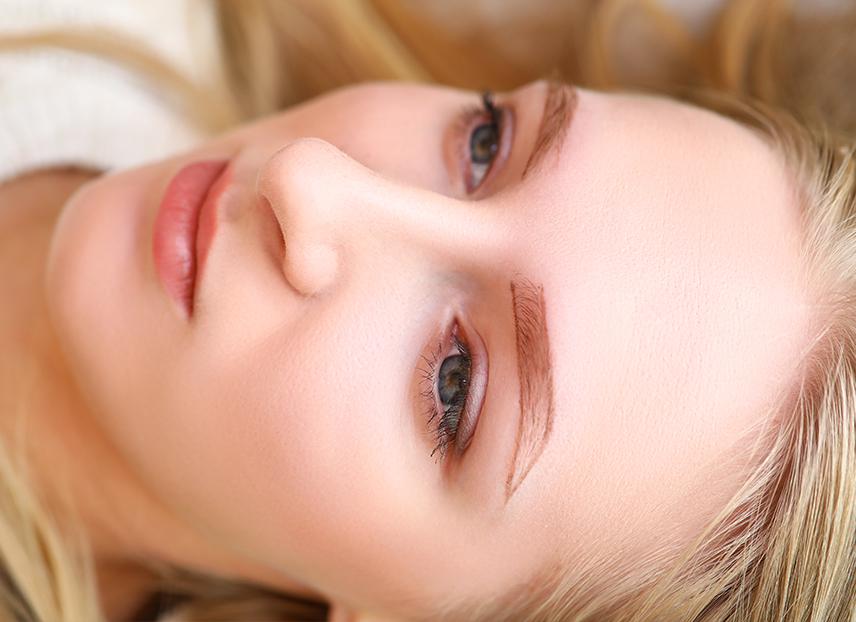 mi az a szemöldök rekonstrukció